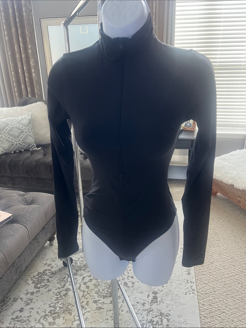 SKIMS fits everybody Black Long-Sleeve Zip-Front Bodysuit